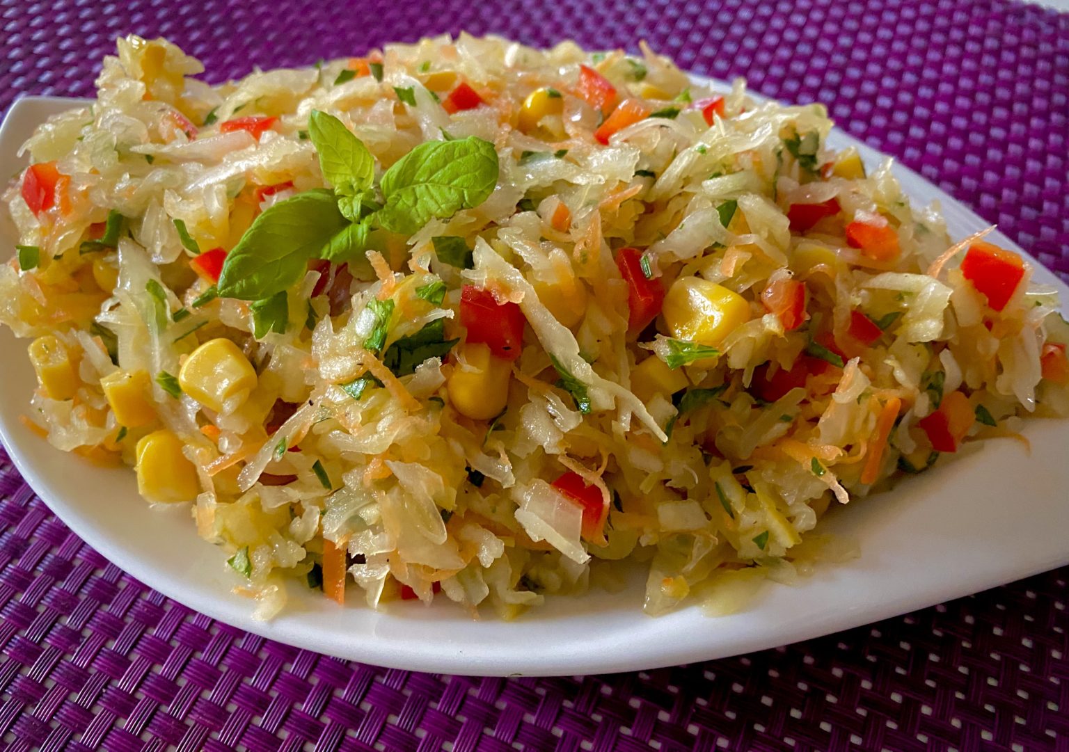 surówka z kiszoną kapustą