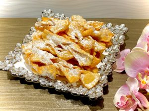 Jogurtowe faworki karnawałowe - ekstra kruche! - B820D17D 9D57 4B86 AFCF 23C5FC2DFCE5