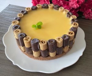 Torcik brzoskwiniowo-ajerkoniakowy - 453DD8C2 DF28 43F9 8FF5 2E225F29B34B