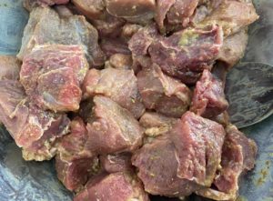 marynowanie mięsa wołowego