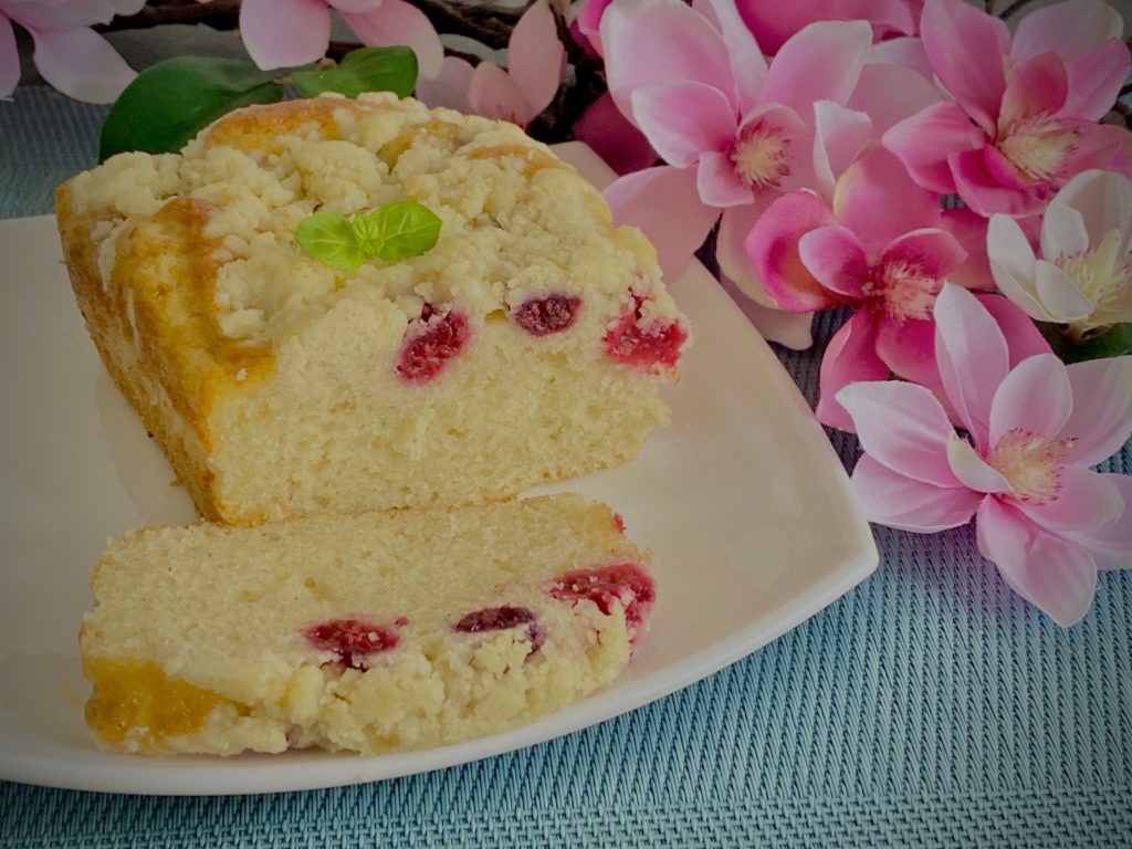 Szybkie i proste ciasto jogurtowe