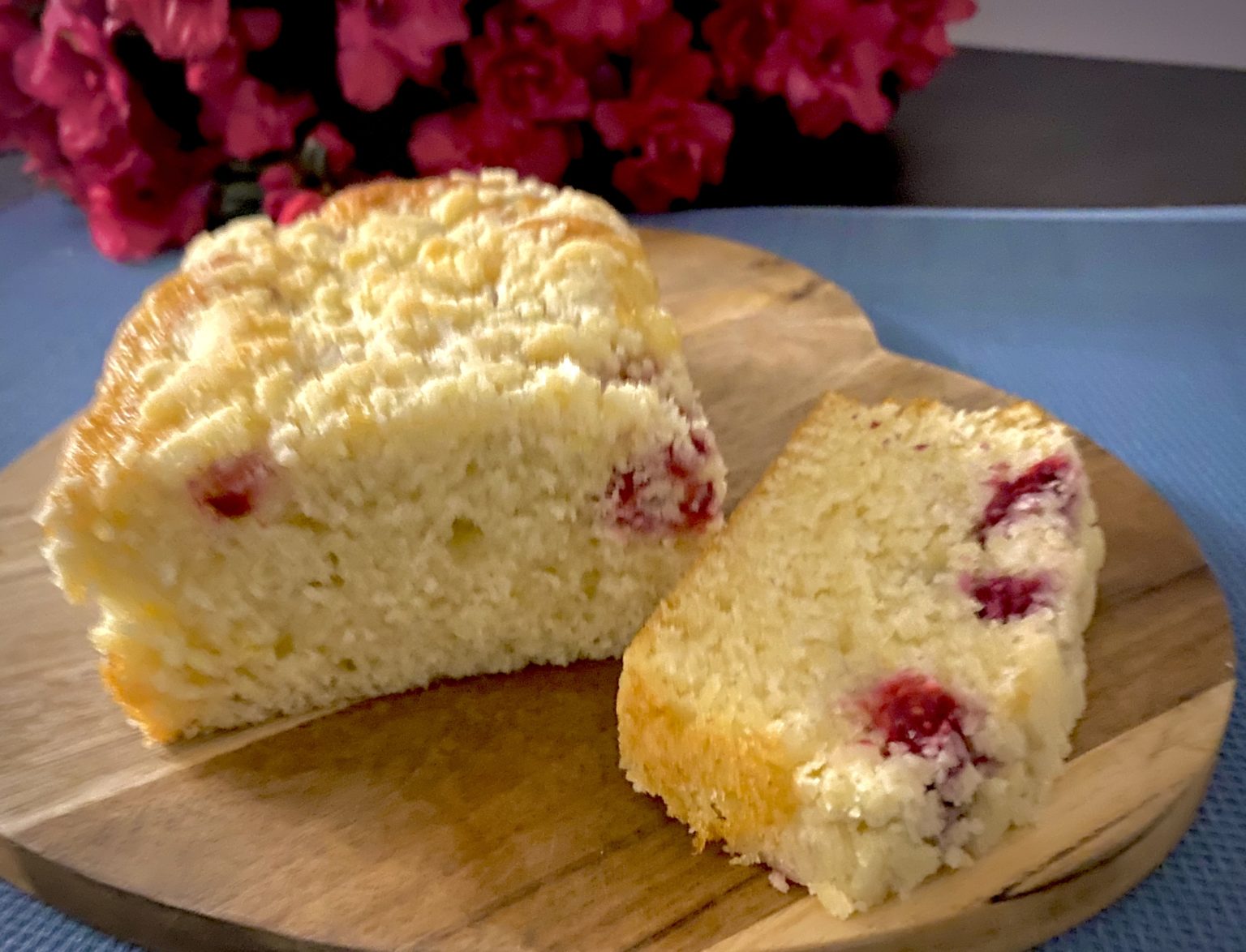 Babka jogurtowa z owocami - A858AB13 EE05 4945 892C 63BE2A4F676C