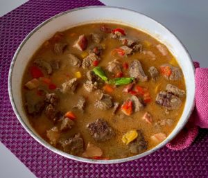 wołowina duszona w winie