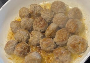 Wiosenny garnek czyli klopsiki z młodą kapustą - 772CF74E DA2F 4D32 92DE 67ADAD974DEB