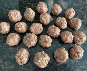 Wiosenny garnek czyli klopsiki z młodą kapustą - A76EE0E7 F74D 4D1C AE68 8FCDA33B440D