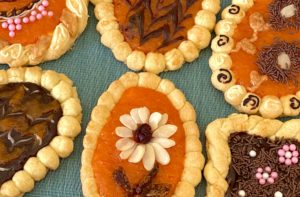 Mazurki pomarańczowe z białą czekoladą - CC026F4B D47A 4A5C A621 D4641127F3A0