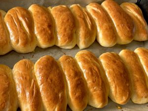pieczenie bułeczek śniadaniowych w piekarniku