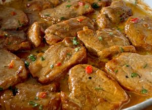 Polędwiczki duszone w sosie z czerwonego wina - 91CA087D B385 418B A7CC 5A973CA78249