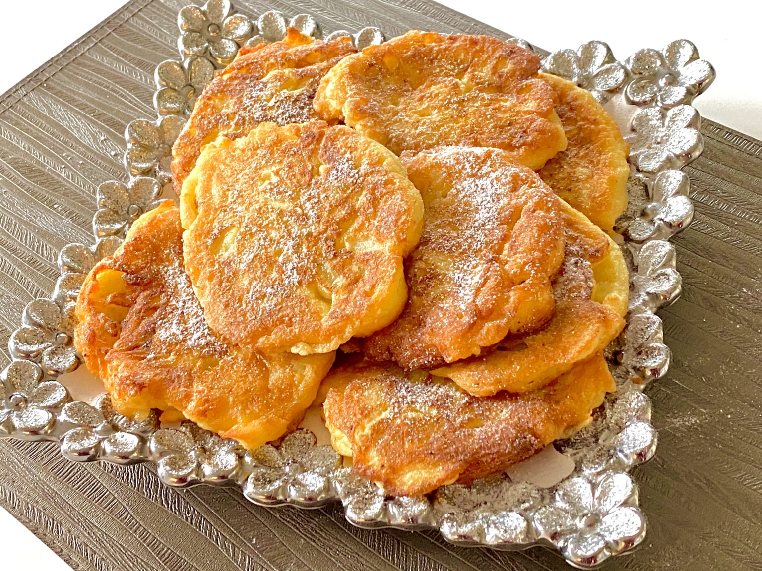 Racuszki jogurtowe z bananami - CEFF93FD 9E50 4672 9BD1 FA191BEDF57D