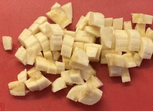 Kolorowe babeczki z kremem i owocami - 769AE15B 9F97 4725 81D5 68F8422FE163