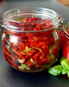 Domowe suszone pomidory - F0CBCCF8 7921 4AFC B583 EE78DF806800