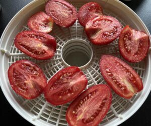 Domowe suszone pomidory - F30EDC00 D0B7 4600 8E14 65F79E8F801A