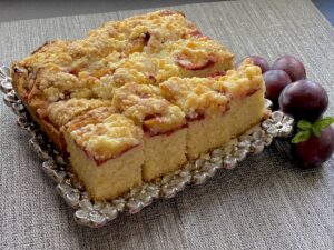 Ciasto ucierane ze śliwkami - 98D60DE9 479C 4A99 9A69 B1105E76C0CA