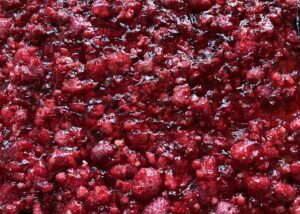 Malinowa księżniczka - proste ciasto bez pieczenia - B677D4EE E4DD 48ED 9836 6AF60D35AA33 scaled e1642153321218