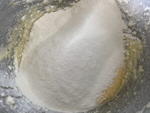 Ciasto ucierane ze śliwkami - D2634503 CA3D 41DA BB2A 6DFB6A79457F