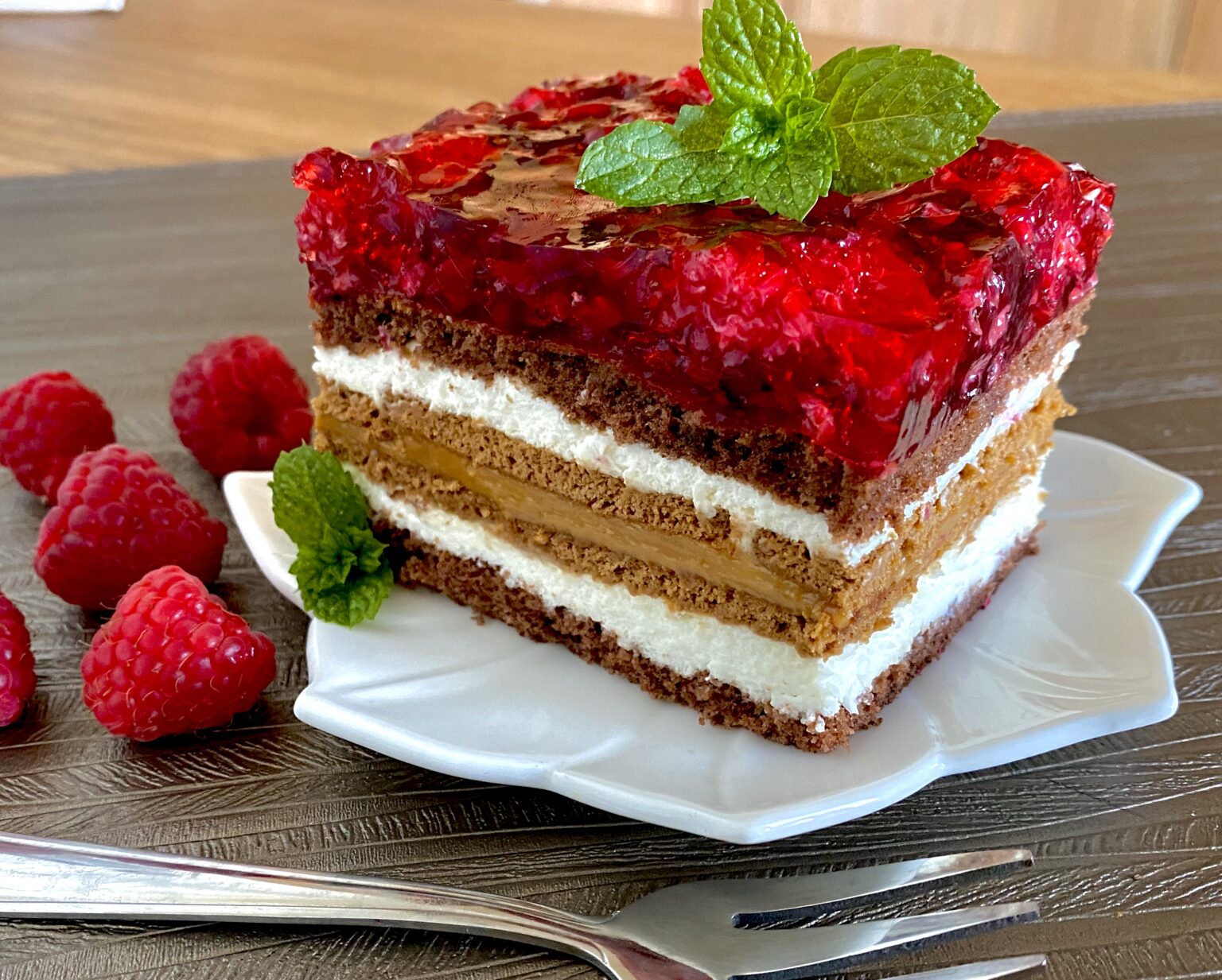 Malinowa księżniczka - E9A36977 0EAB 487C BC2B 19FE64002AEC