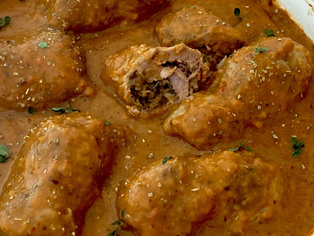 Swojskie roladki z karkówki