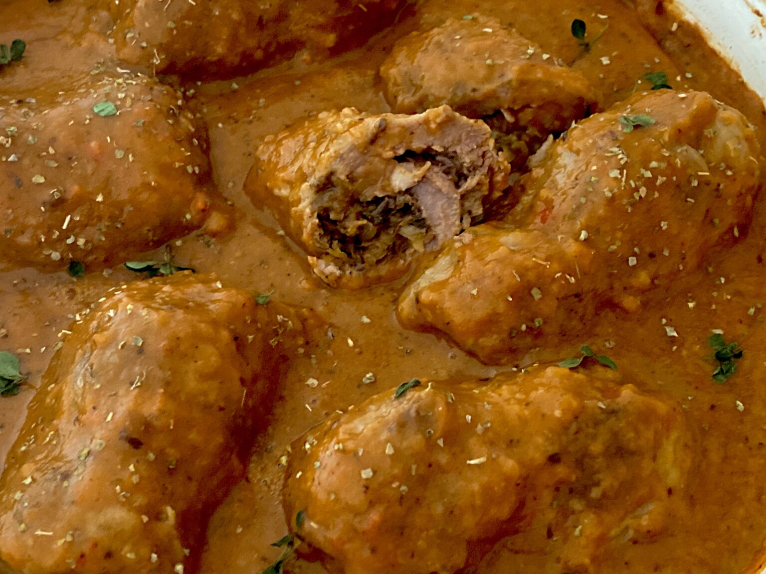 Swojskie roladki z karkówki