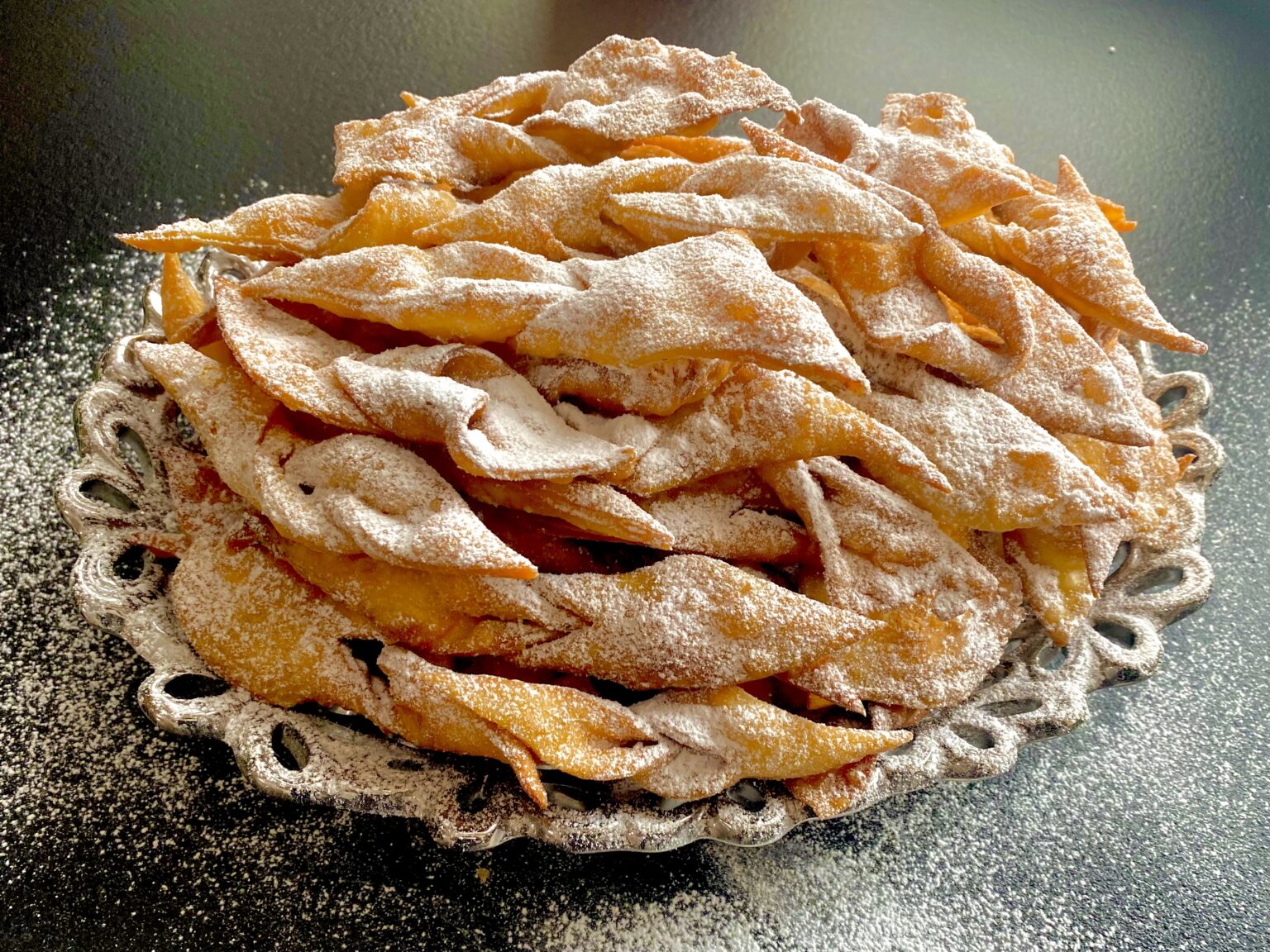 Faworki karnawałowe - 2C2AB789 79BD 4E48 BD81 A778E109E2A6