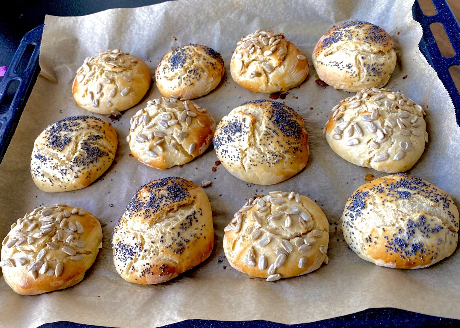 Chrupiące bułki jogurtowe - C347F33E 3429 4332 B0E1 4D5F71DD59E2