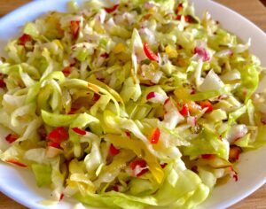 Wiosenna surówka z młodej kapusty - D5562A34 D35D 482B 87B5 F257AC2D639F