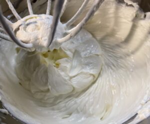 Megaowocowy sernik na zimno z żelką i chrupiącym czekoladowym spodem - ciasto bez pieczenia! - 044A498C FCE1 4FB0 B2AF 05B7C100A5C9