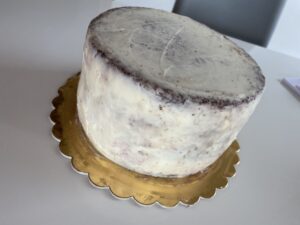 Torcik Myszka Minnie z kremem oreo oraz jagodowym i żelką - 44CB7CDA 2FBB 4508 BB7F 2CB8125D5148