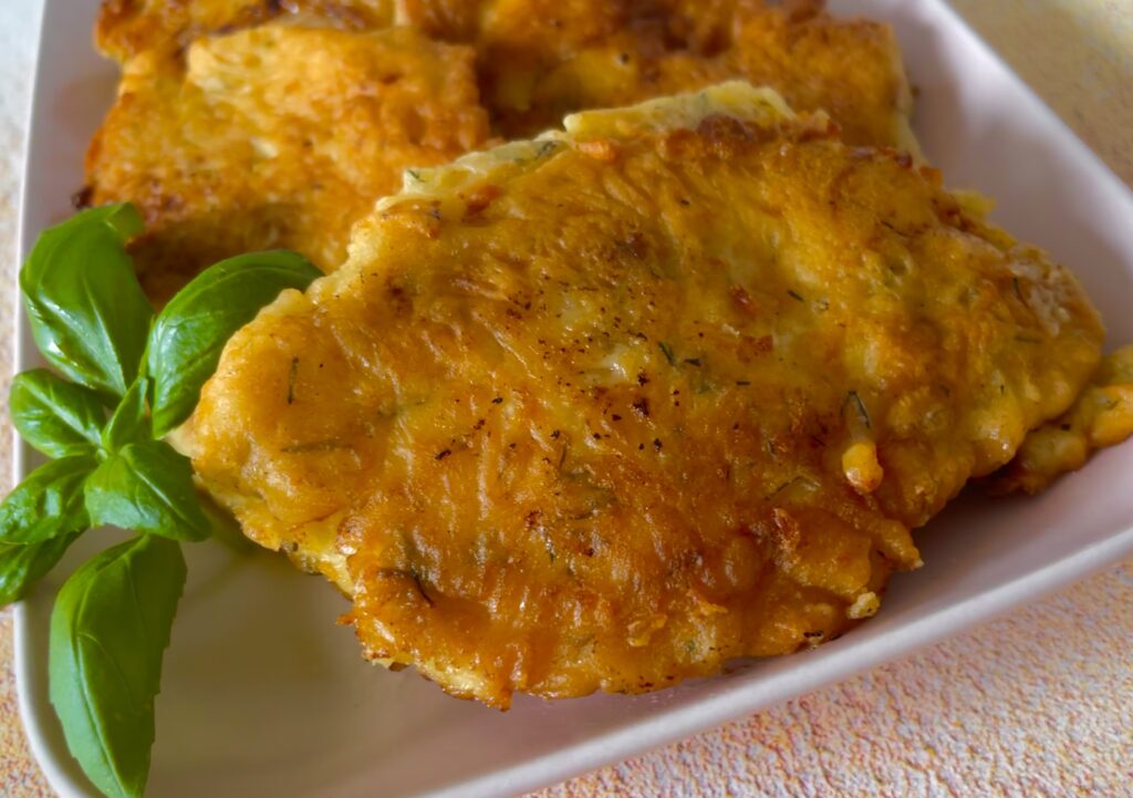 Kurczak w chrupiącym cieście czosnkowym