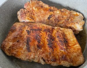 Żeberka duszone w sosie własnym - E5077E64 353A 43EC 8F30 93FAE9241DBA