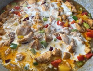 Jednogarnkowy makaron z kurczakiem curry - 3A2D6A6D 3F42 4649 8C30 66757C55BB33