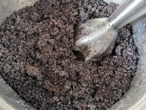 mielenie maku do makowca japońskiego