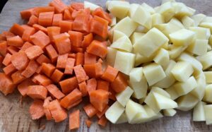 Węgierska zupa zbójnicka - 0B7B4C87 66E6 4DCB BBE5 EE76549F3EE4