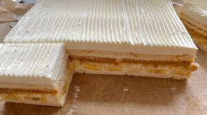 Krówka z bananami - ciasto bez pieczenia - D49A3171 4CF3 489A B562 22E6E3753CB2