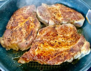 Karkówka w plastrach po zbójnicku - CB303513 35AB 43B1 A0C4 5BC4339E1014