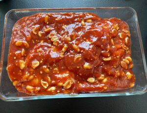 Skrzydełka z orzeszkami pieczone w ketchupie - E5452C1A 0217 40EF 86D1 0BC62617D936
