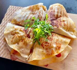 Imprezowe tortille z kurczakiem - F5BBAD37 121E 4AC6 B51E A4E7DA8B2F68