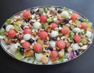 Sałatka z kurczakiem i owocami - 6A40D242 122C 4715 9E20 F46D20A34EA8