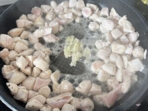 Makaron z kurczakiem w sosie curry - 6011D97E 7852 42CC 9CA1 2D151A453179