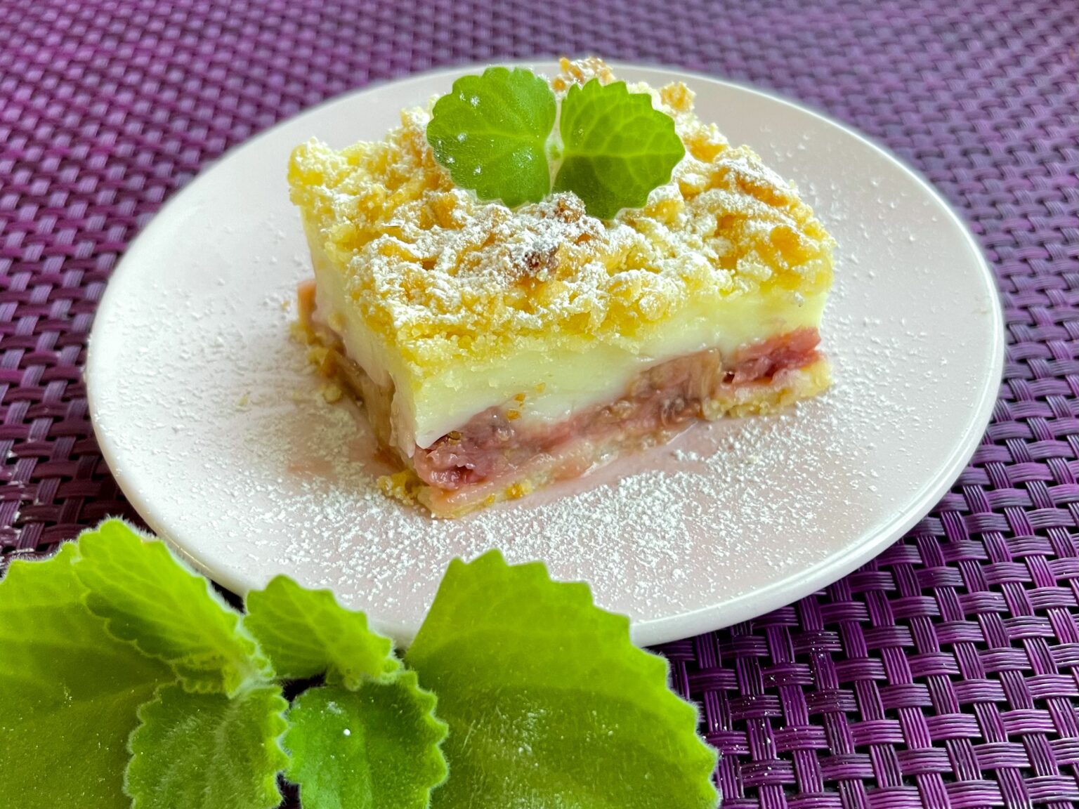 Kruche ciasto z masą budyniową i rabarbarem - 61EEBB82 3ECD 4C5F 82C9 3B9591968CBC