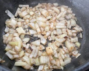 Wiosenny garnek z klopsikami - 70F0BE55 D65E 43A6 A062 A12C75AEFB4B