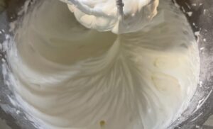 Mars - pyszne ciasto bez pieczenia - 9EB25BA3 8384 4CCA 82CD 3931C912BF5B