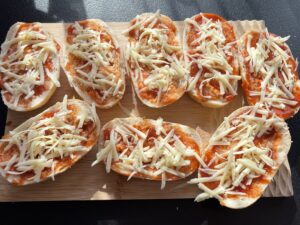 Zapieksy a'la pizza - 67AFC330 4E03 4426 9203 C7BE8A16E2E2