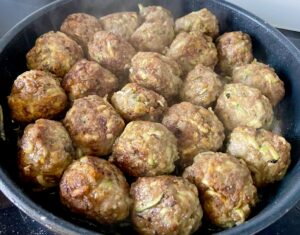 Wiejskie klopsiki mielone w pysznym sosie - 75B47DE6 F7E2 4604 8950 118CDE319329