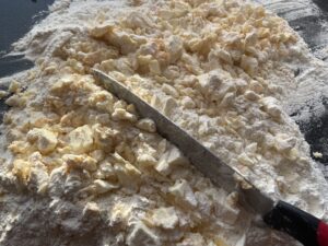 Ciasto bezowe z rabarbarem - F2BA3866 2037 4200 B2CA 724F36A76DC5