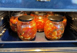 Sos słodko-kwaśny ze świeżych warzyw - 1D6AD0D6 B5FC 4057 B2CE 334CCE19A1FF scaled e1658308245236