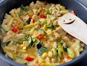 Letnia potrawka z kurczakiem - pyszny i szybki obiad jednogarnkowy! - 5970B631 F475 44E3 A22F DB591700AE95