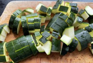 Letnia potrawka z kurczakiem - pyszny i szybki obiad jednogarnkowy! - C348CBD2 B79B 4602 BE29 0BA1D6BC3180