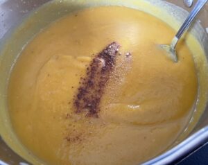 Zupa dyniowa z pomarańczą i imbirem - 06CD8BFD 7D39 448A 933A 608614F4A4D8
