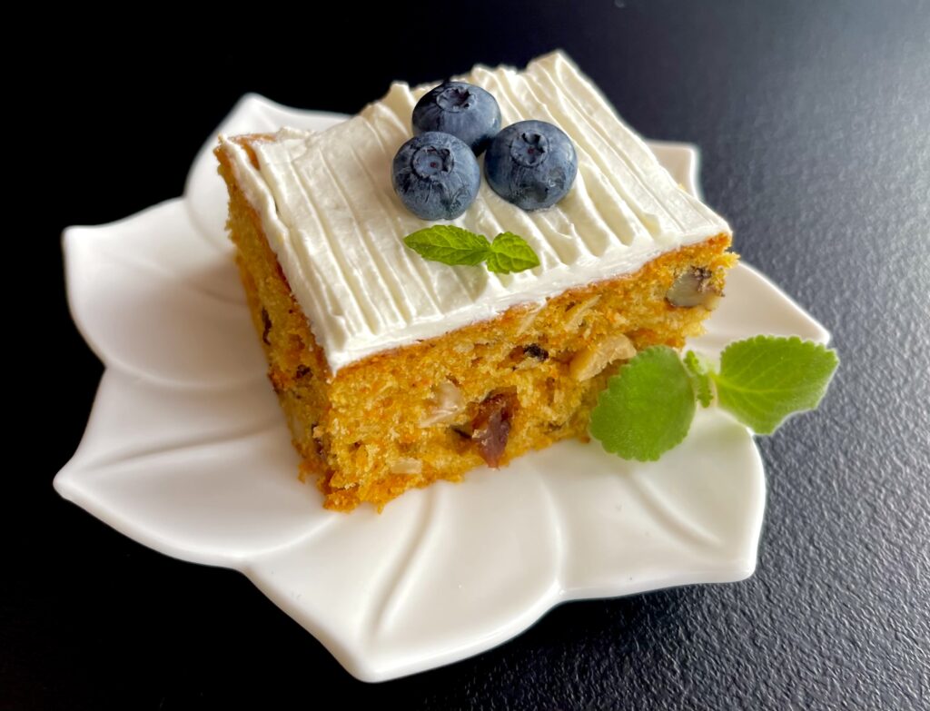 Pyszne ciasto marchewkowe