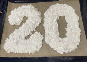 Bezowy tort cyfrowy - 7497245C 8393 4EFC 8287 FECD04B1A458